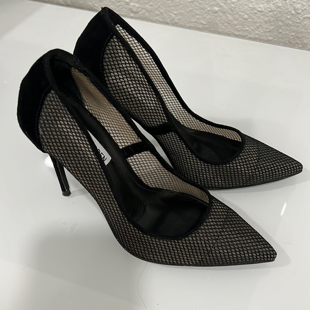 Steve Madden Black Mesh Suede Leather Pointed Toe Stiletto Pump Heels size 6.5